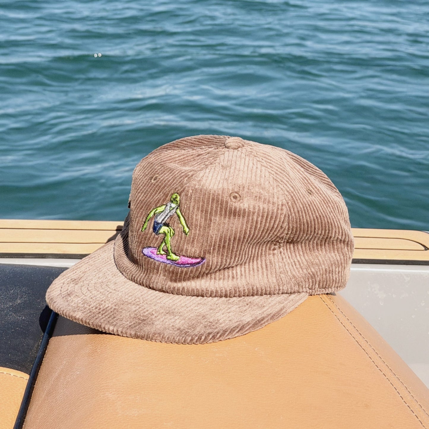Liquid Playground Surfing Alien Cord Cap – Adjustable Comfy Cap